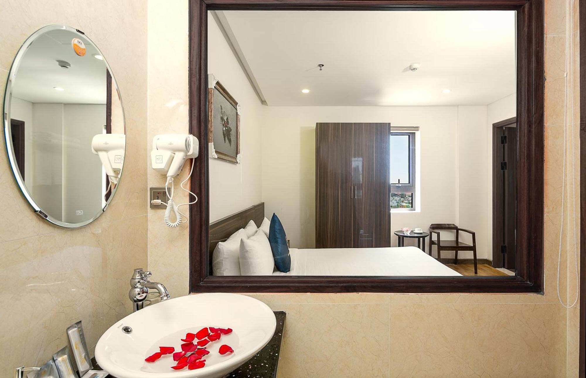 Sepon Blue Hotel Danang Exterior photo